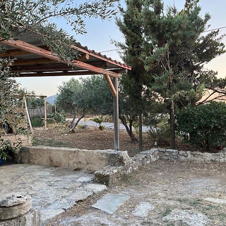Aletraki -Off-Grid Retreat Above Heraklion, Peaceful Views Archanes Exterior foto