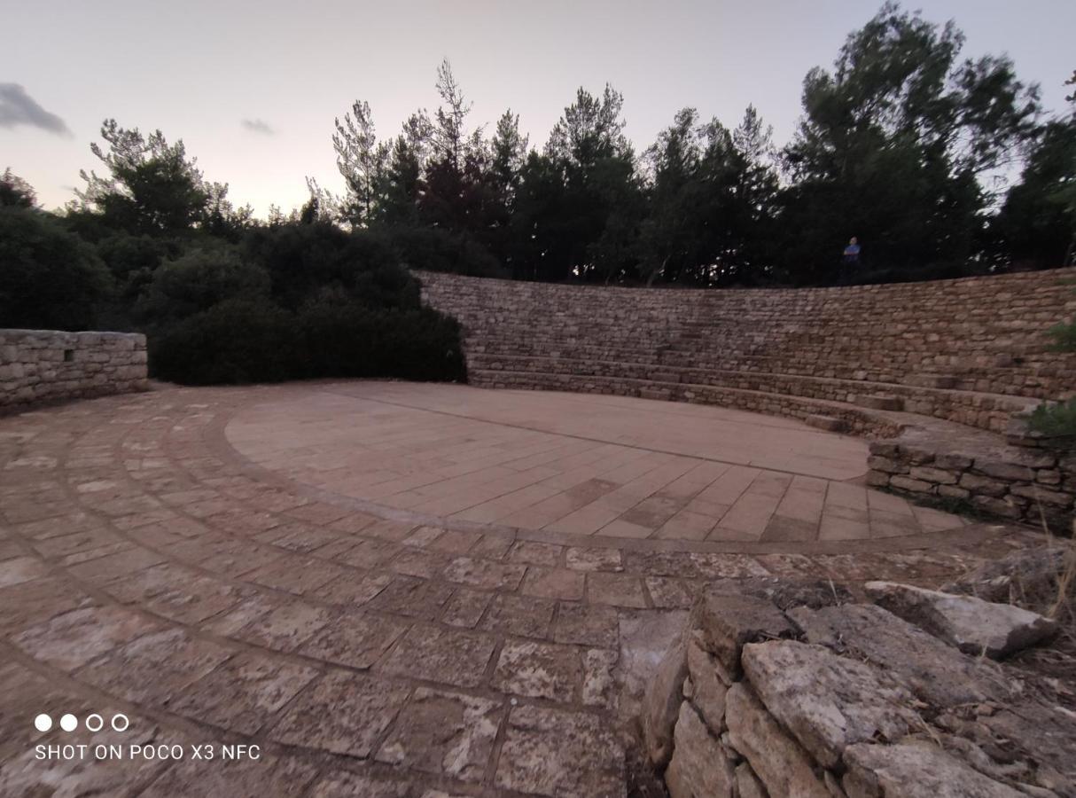 Aletraki -Off-Grid Retreat Above Heraklion, Peaceful Views Archanes Exterior foto